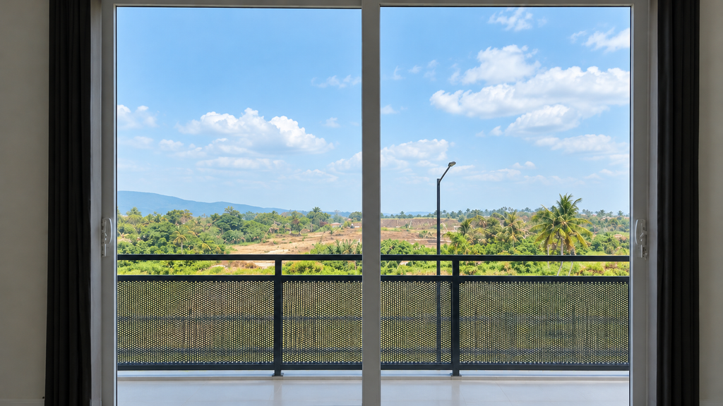 Jual dan Pasang Kaca Film Bening untuk Apartemen di Serang - Ilumi Nano 20%